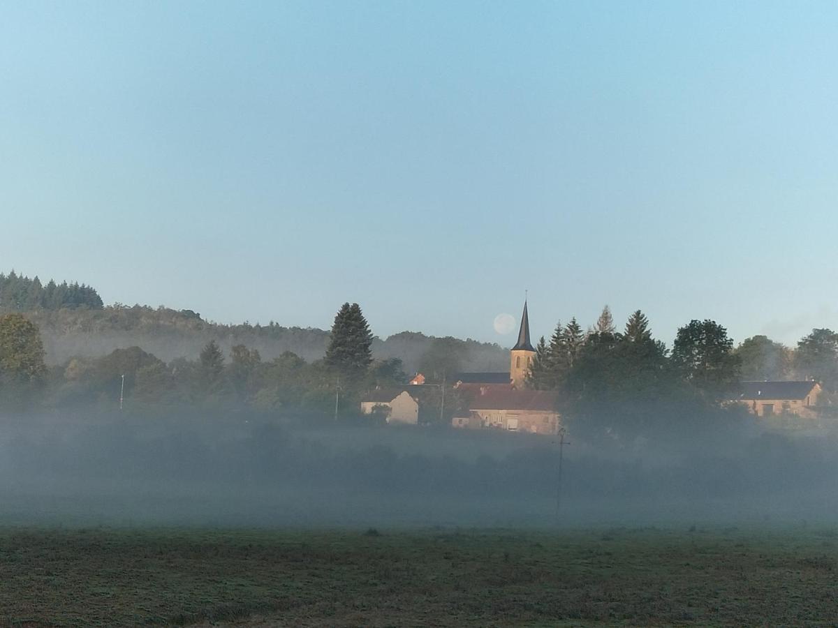 Les Chaumes Villa Villiers-en-Morvan Exterior foto